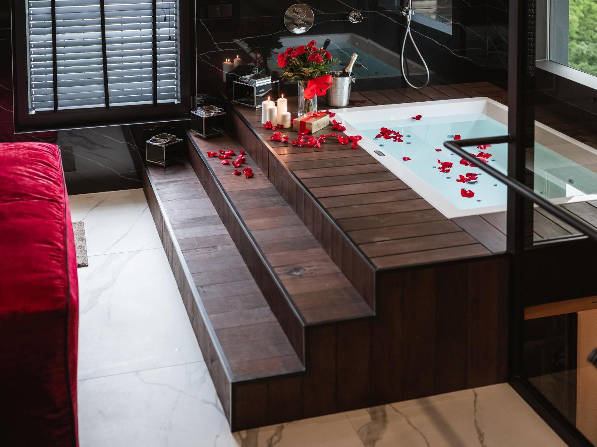 Art Penthouse With Jacuzzi - Krakow Center Appartement Buitenkant foto